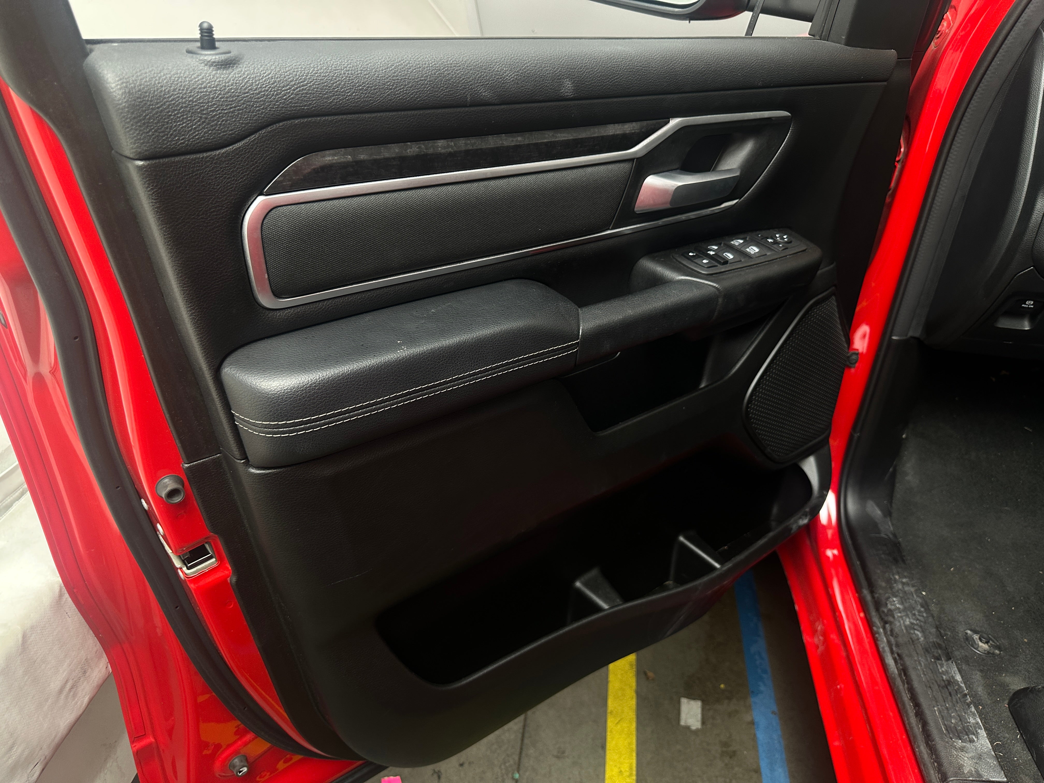 ram ram 1500 pickup 2023 1C6RRFFG5PN656235 image ram ram 1500 pickup 2023 1C6RRFFG5PN656235 image